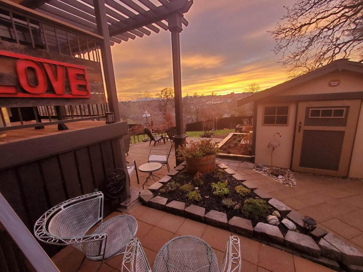 The God Spa Redding Exterior foto